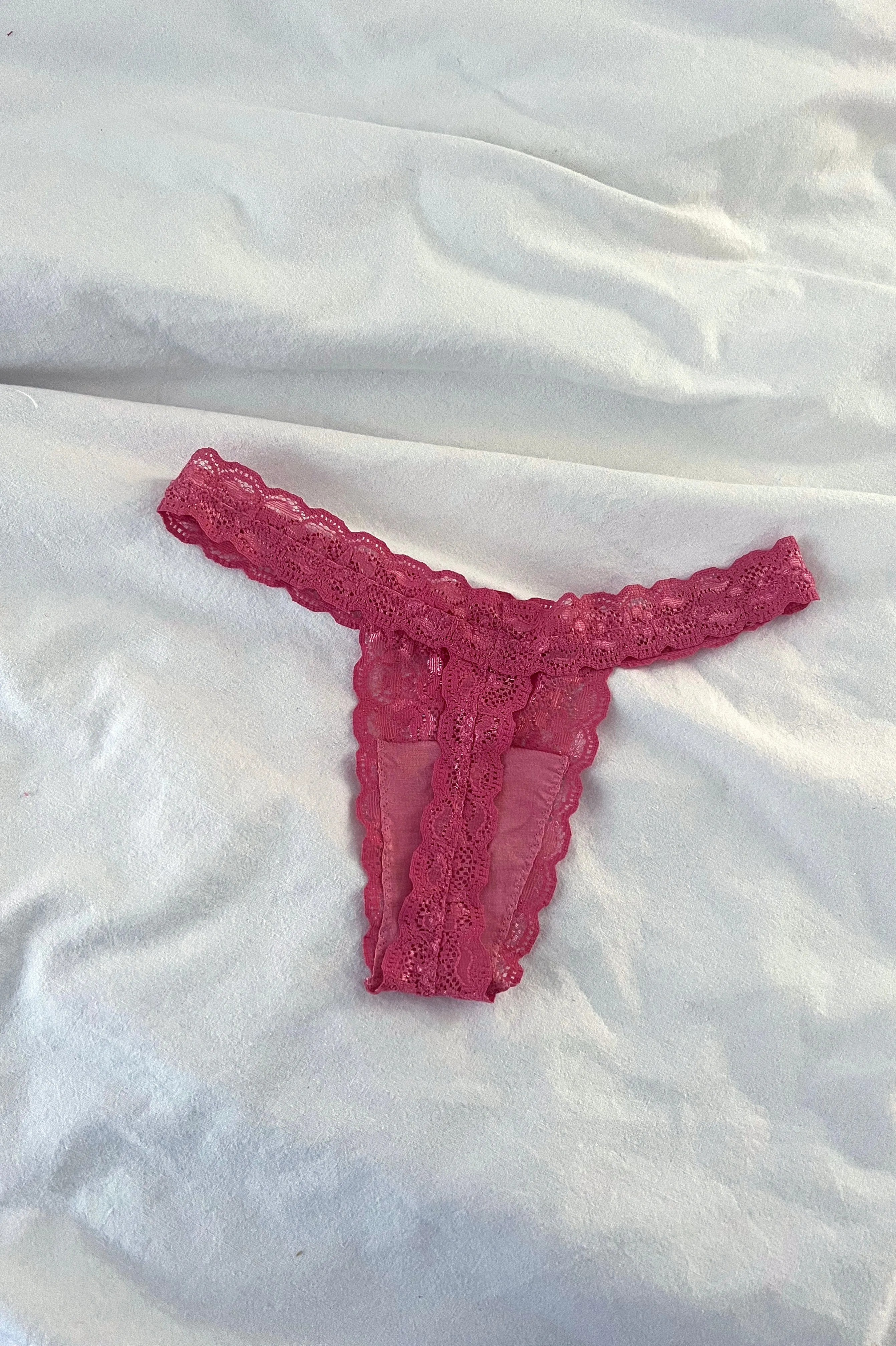 Miranda Thong in Pink Lace