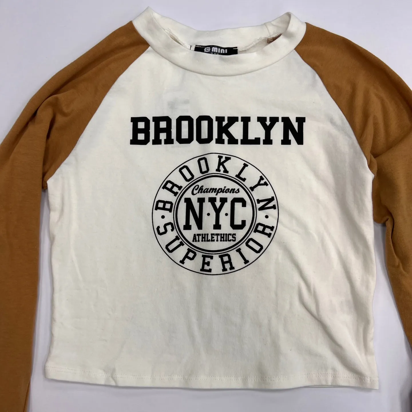 Women's NYC Graphic Raglan Long Sleeve